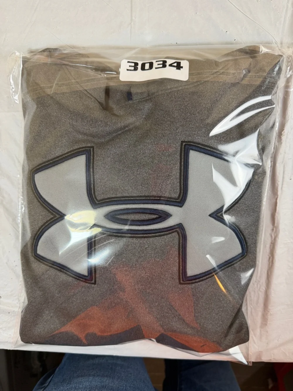 Under Armour Gray Hooded Sweatshirt with Large‎ Logo